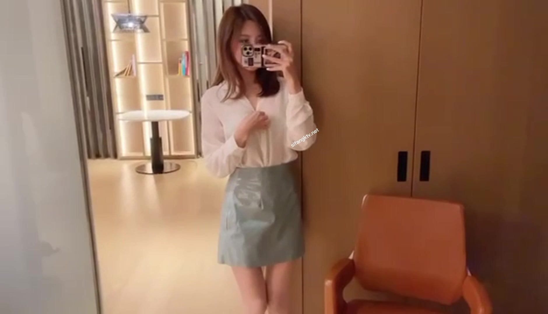 秀人網 綺里嘉 高價 完美露三點 紫薇呻吟騷話刺激 完整 (1)